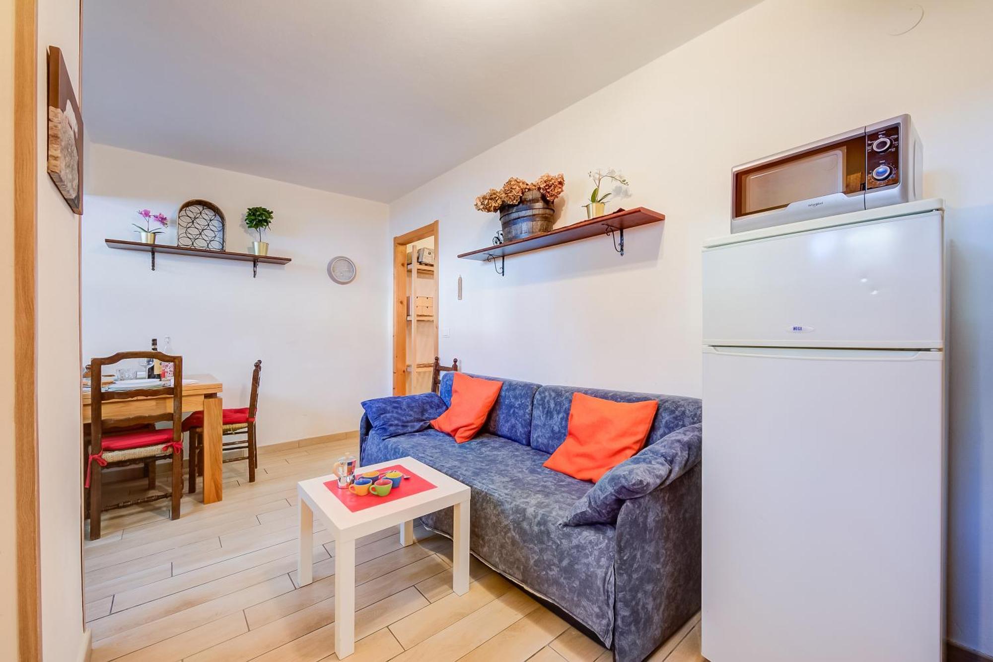 Apartment La Tana Dell'ermellino 3 In Out - Happy *